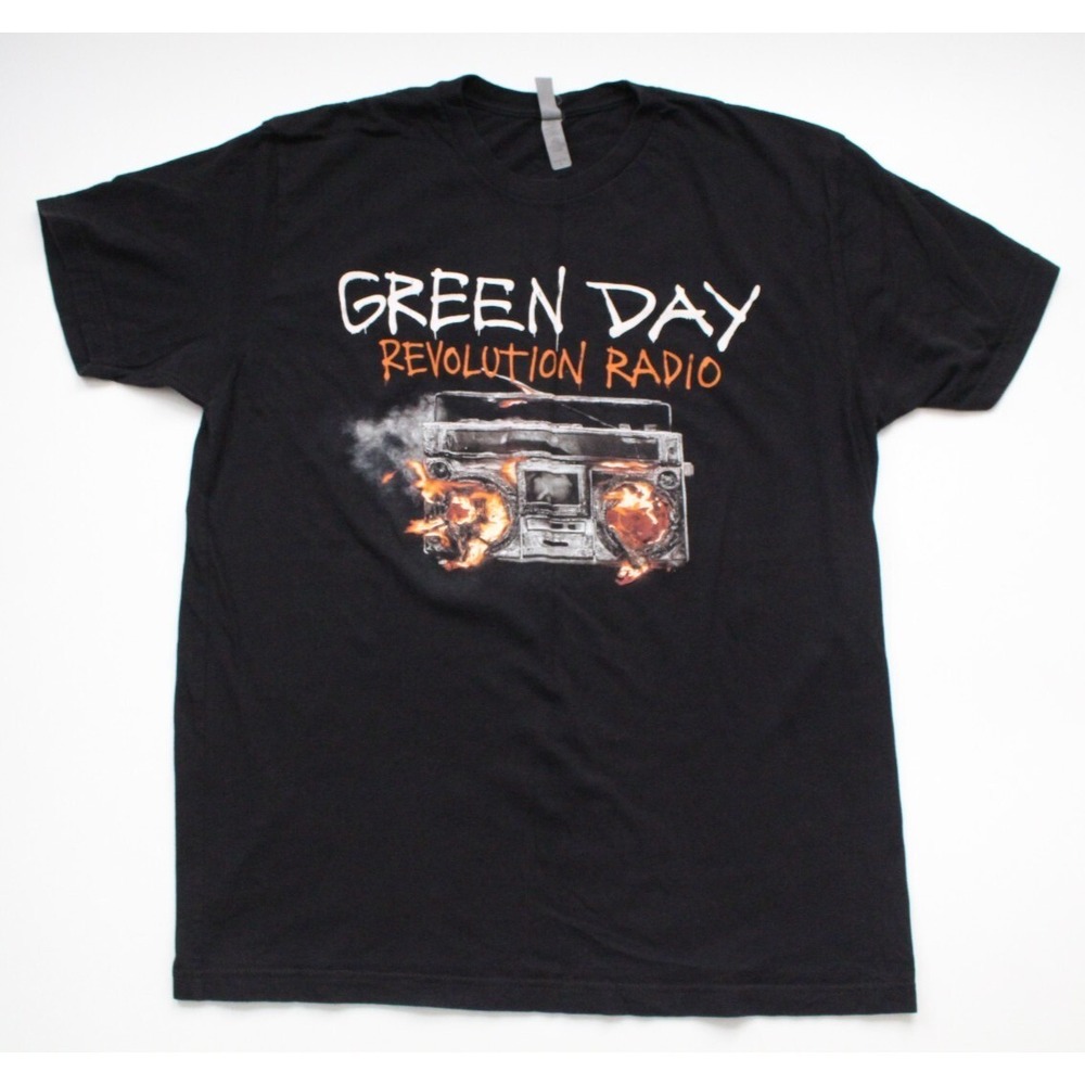 Green Day Shirt Adult Size L Black Revolution Radio Tour 2017 Punk Rock Band Tee